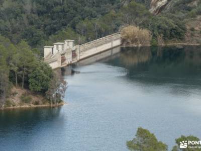 Sierra de Espadán-Fallas Vall de Uxó;rutas por irati cavalls al vent madrid puente diciembre rutas d